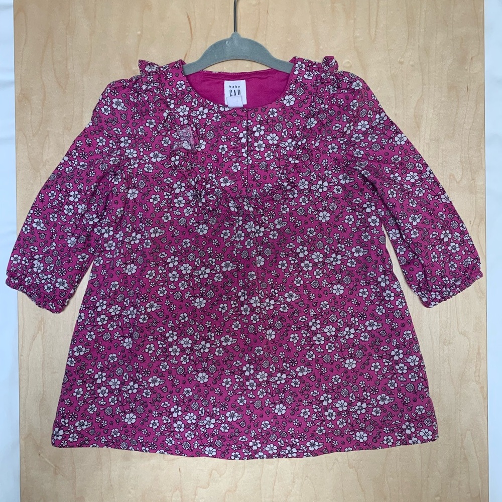 BabyGap Dress Size 6-12 Months - worn once
